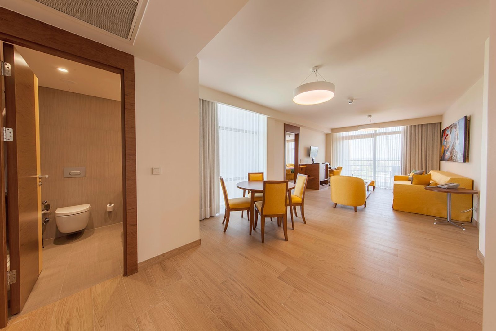 Camerele de la Gloria Sports Center