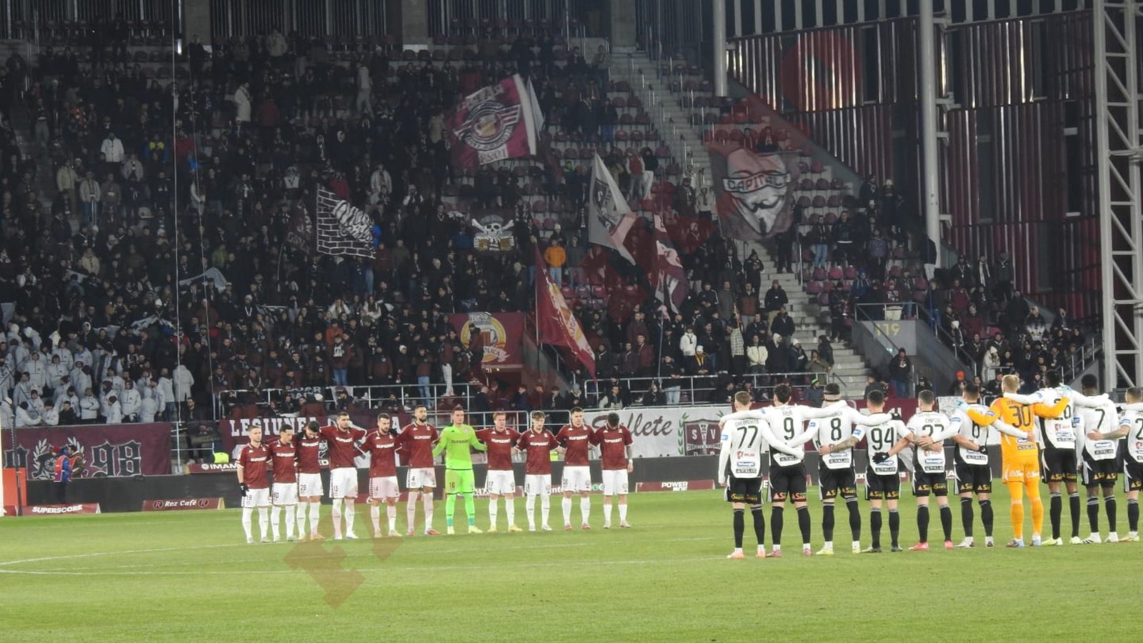 Doliu pe Giulești Rapid - U Cluj