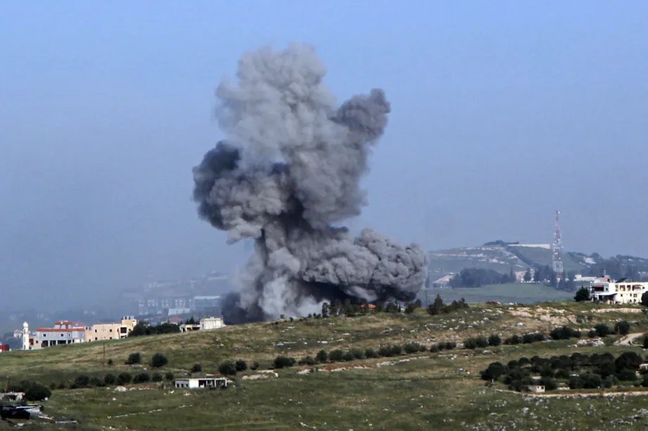 AA 20260511 41345735 41345733 SMOKE RISES AFTER ISRAELI STRIKE IN LEBANON